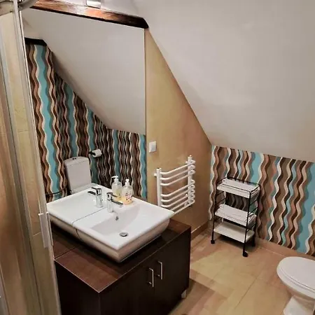 Bartek Quarto em Acomodações Particulares *